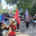 Protestan en embajada por agresión a integrante de H.I.J.O.S. de Argentina