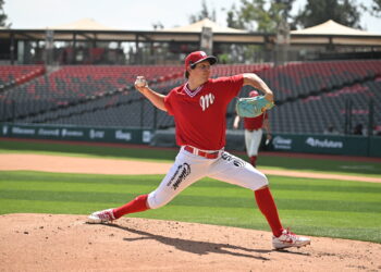 Diablos Rojos-Yanquis, enmarcado por la pasión
