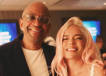 Karol G es reconocida como Mujer del Año en Women in Music de Billboard