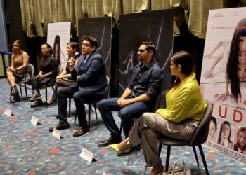 Gibrán Bazán y elenco de Nudos