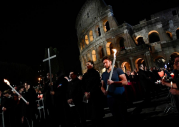 Papa Francisco, ausente en el Vía Crucis del Viernes Santo