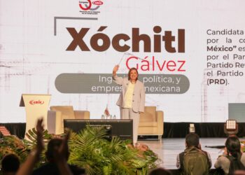 Xóchitl Gálvez ofrece sacar al Ejército de las obras públicas