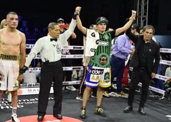 Alberto Mora vence a Fernando Romero y conquista título NAFB