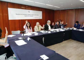Alista Senado reforma para sancionar con 12 años de cárcel el “cobro de piso”