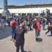 Niños, jóvenes y adultos presenciaron el eclipse en el Zócalo