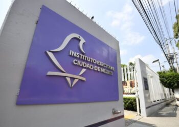 Chilangos radicados en el extranjero deben aclarar situación para poder votar