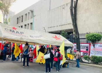 Organizaciones de San Luis Potosí y Tamaulipas protestan en Segob