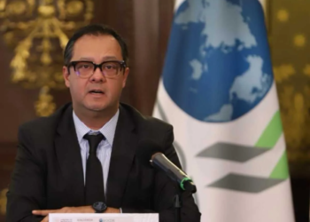 México y EU acuerdan reforzar combate contra lavado de dinero
