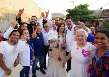 Morena presiona al INE para excluir preguntas ciudadanas: Xóchitl Gálvez