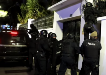 Nicaragua también rompe relaciones con Ecuador por asalto a la Embajada de México