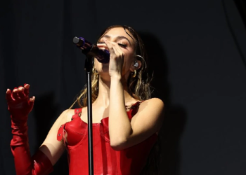 MAR cautiva con talento y carisma en la gira de Gloria Trevi