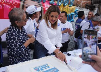 Alfa González promete mejorar escuelas y espacios público en Tlalpan