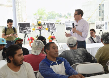 Seguridad social y salario digno para trabajadores de la construcción: Chertorivski