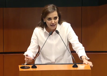 El INE ordena a Lilly Téllez suspender colaboración en noticiero de Ciro Gómez Leyva