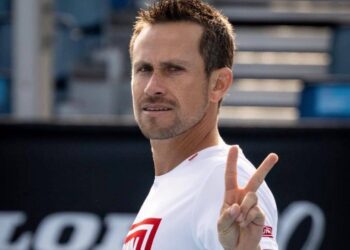 Miguel Reyes-Varela avanza en dobles de Roland Garros