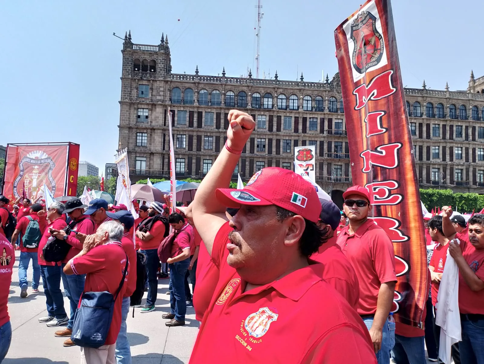 Respeto a los logros alcanzados, salarios dignos y defensa de los derechos laborales son algunas demandas exigidas en el Día Internacional de los Trabajadores. Foto: Dante Gutiérrez/AMEXI