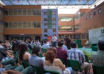 Sin resolver el problema del agua, no se podrá vivir: Chertorivski