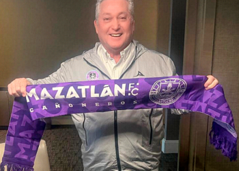 Vucetich toma mando de Mazatlán