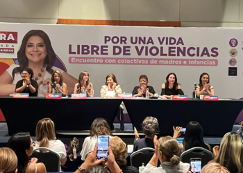 Colectivas se reúnen con candidatas de Morena