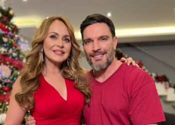Julián Gil y Gaby Spanic filman "Una Navidad complicada" en Guadalajara