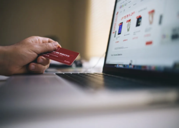 Comercio electrónico representa 23% de operaciones con tarjetas