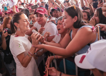 Sheinbaum ofrece crear orquestas infantiles y conservatorio de música en el Estado de México