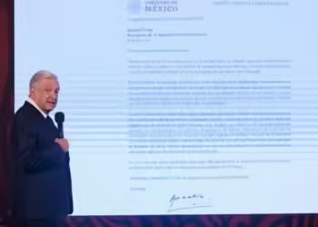 Era como “tener en prisión a la libertad de expresión”, dijo AMLO sobre Assange