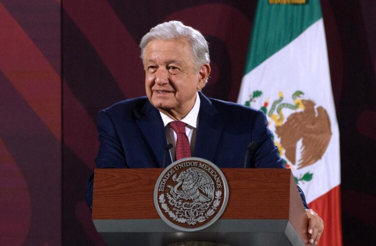 El presidente Andrés Manuel López Obrador cometió violencia política de género en contra de la excandidata a la presidencia de México, Xóchitl Gálvez, determinó la Sala Especializada del Tribunal Electoral del Poder Judicial de la Federación. AMEXI/FOTO: PRESIDENCIA-CORTESÍA.