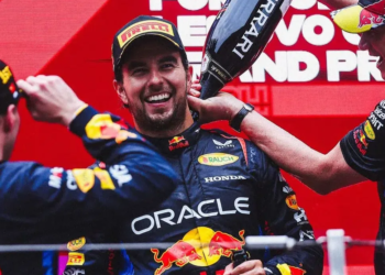 «Checo» Pérez está comprometido