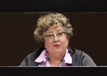 La diputada Nora Oranday propone evaluar voto en el extranjero