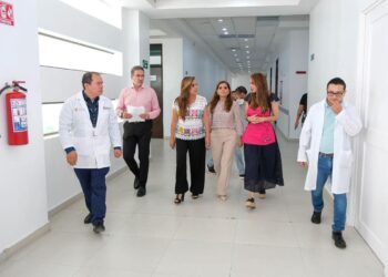 Especialistas rusos operan a 43 pacientes con parálisis cerebral en Quintana Roo