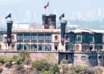 MAX Latinoamérica utilizó el Castillo de Chapultepec para la promoción de "La Casa del Dragón" | AMEXI/FOTO: Instagram @streammaxla