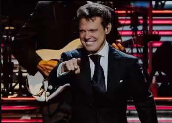 Luis Miguel sorprende con foto con Taylor Swift