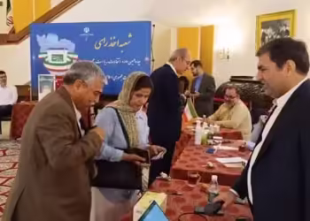 Irán celebra elecciones presidenciales anticipadas