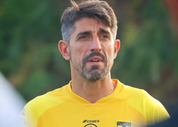Valjko Paunovic dirige su primer entrenamiento