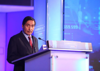Bolsa Mexicana aplaude continuidad de Secretario de Hacienda