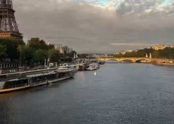 Río Sena muy contaminado para pruebas de París 2024