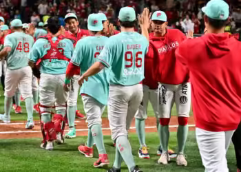 Logran Diablos Rojos su victoria 50