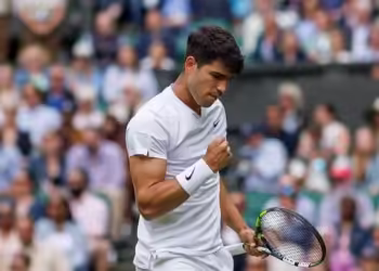 Carlos Alcaraz camina a bicampeonato de Wimbledon