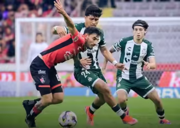 Atlas tiene primera victoria, 1-0 a Santos