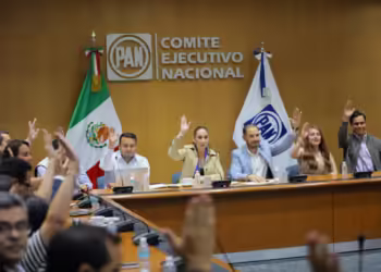 Al menos una mujer contenderá en la elección del CEN del PAN