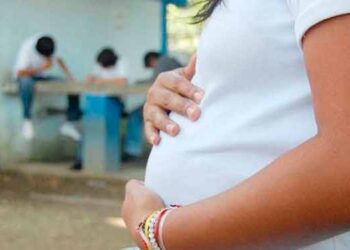 La cifra de embarazos tempranos crece en todo el país: investigadora de la UNAM