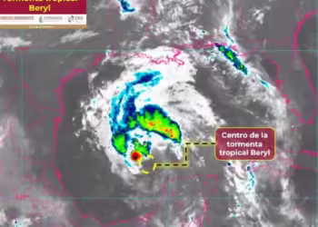 Beryl mantiene su trayectoria hacia Tamaulipas