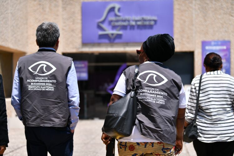 La Misión de Acompañamiento de Personas Observadoras y Visitantes Extranjeras, integrada por 89 personas especialistas de diversas nacionalidades. AMEXI/FOTO: IECM-CORTESÍA.