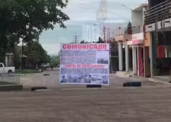 Amanece Michoacán inundado de narcolonas que exhiben al “Cartel de Tepalcatepec”