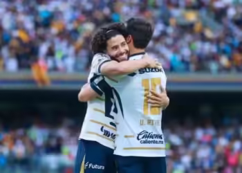 La Máquina de Cruz Azul sigue de líder general