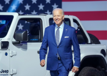 Biden propone cambios a estructura y reglas de la Suprema Corte