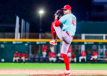 Duelazo en el puerto: 1-0 de Diablos a El Águila
