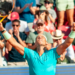 Nadal remonta para llegar a semifinales en Suecia