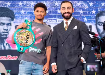 Shakur Stevenson advierte a Artem Harutyunyan